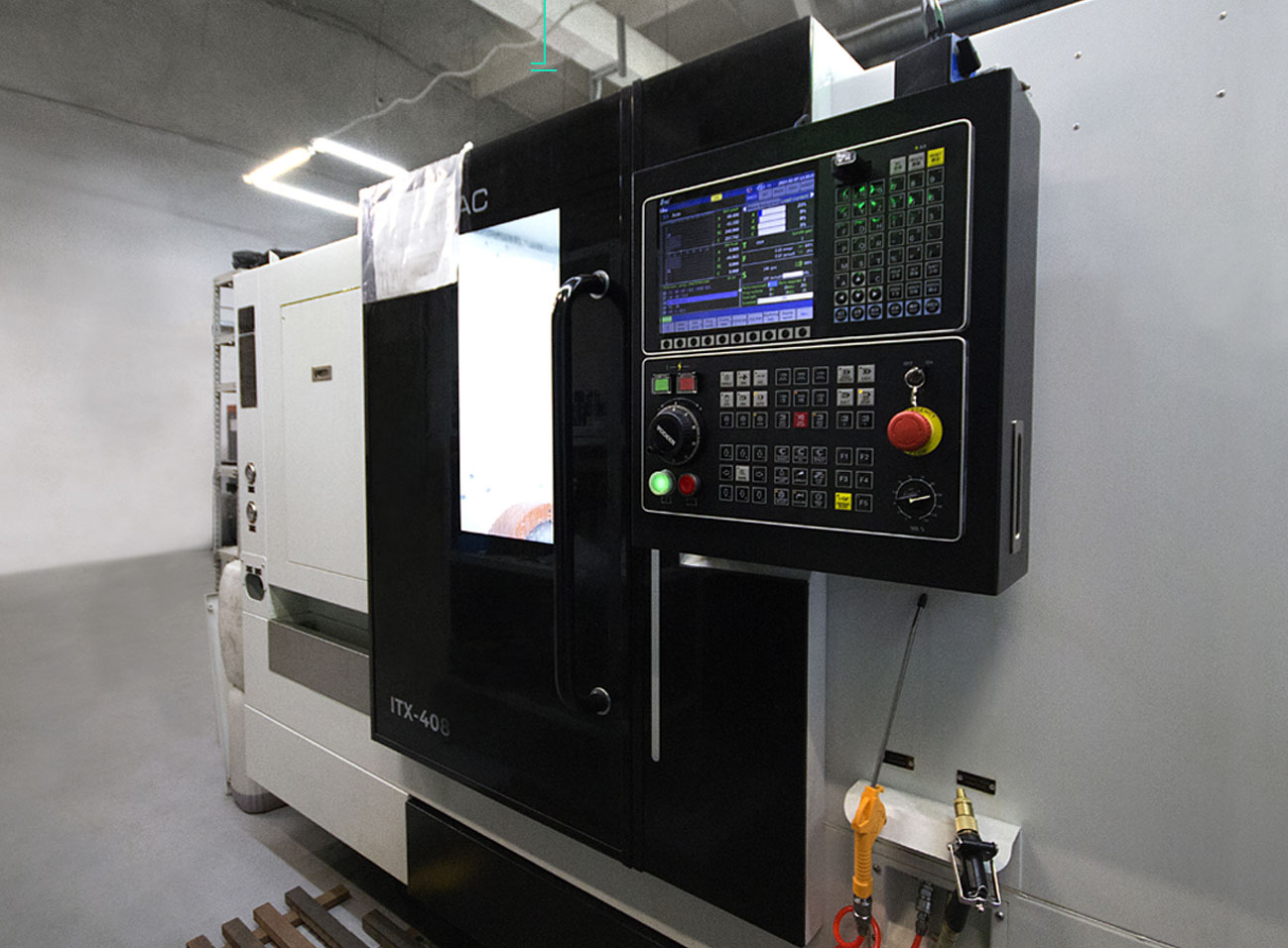 ТОКАРНЫЙ СТАНОК С ЧПУ IRONMAC ITX-408